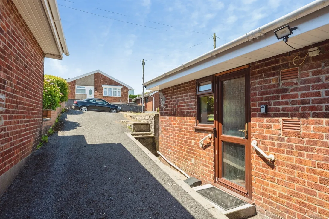 Property photo 15