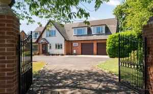 Copp Hill Lane, Budleigh Salterton, Devon, EX9 photo