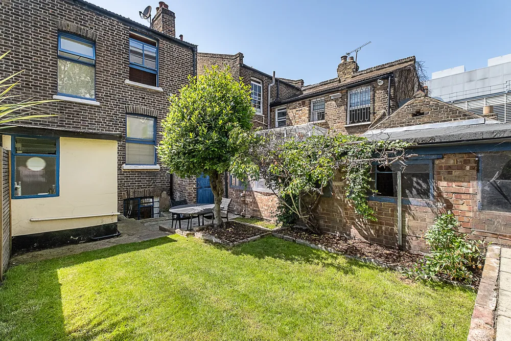 Clapham Manor Street, London, SW4