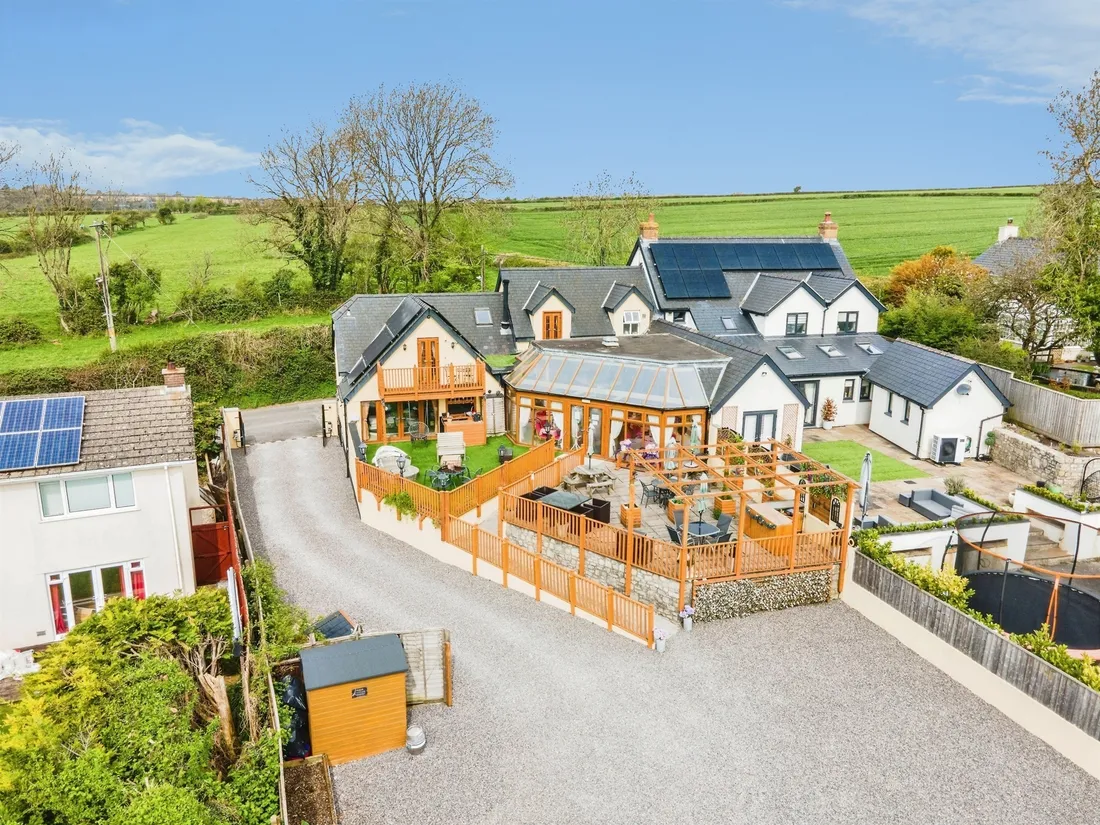 Property photo 6