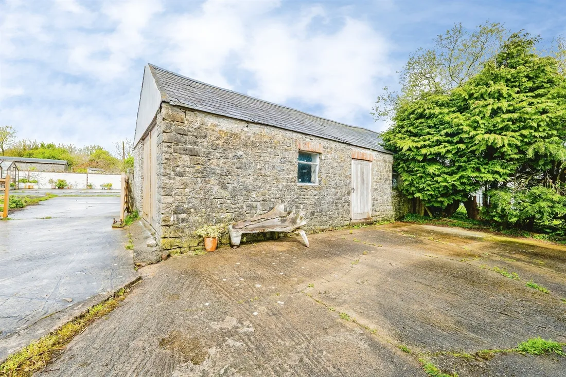 Property photo 22