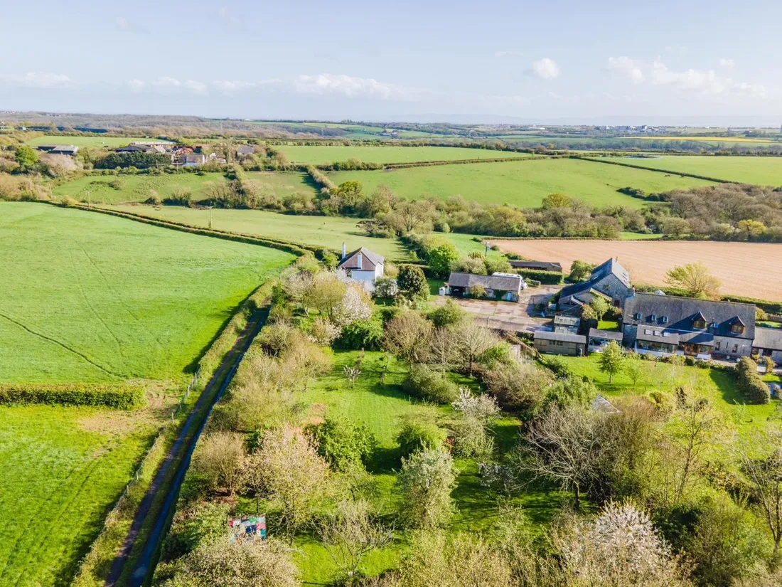 Property photo 32