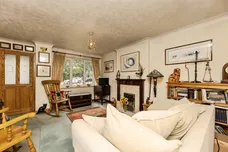 Bishop Way, Tingley, WAKEFIELD