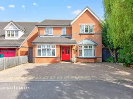 Woodall Close, Chessington photo