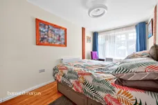 Woodall Close, Chessington