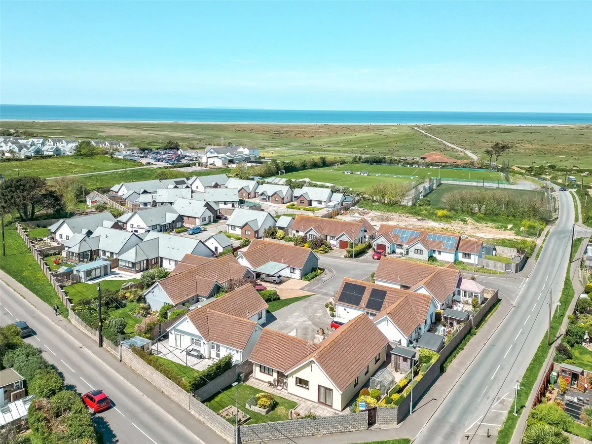 Lansdowne Park, Northam, Bideford, EX39 1TS