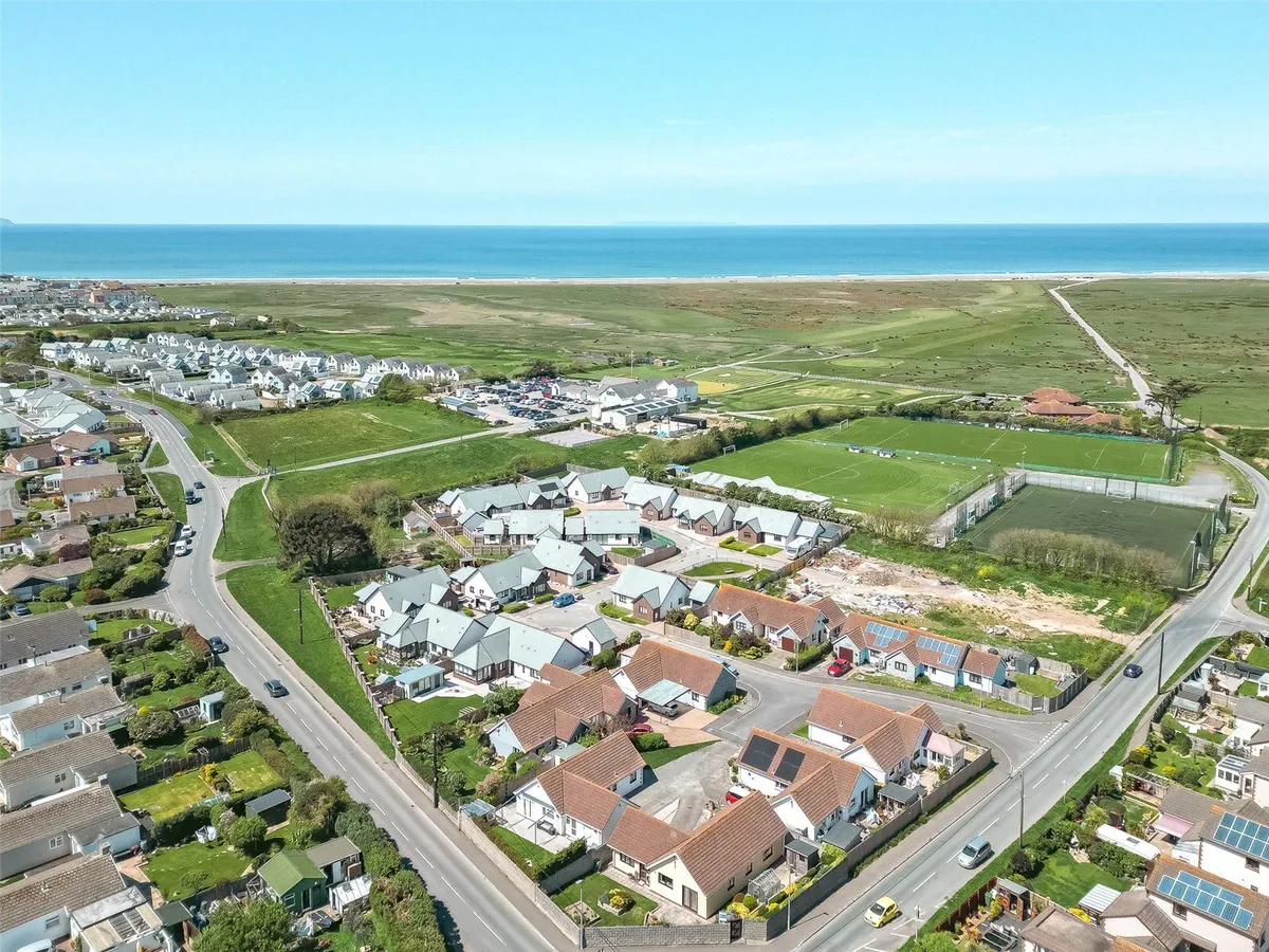Lansdowne Park, Northam, Bideford, EX39 1TS