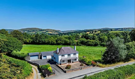 Llanio Road, Tregaron, SY25