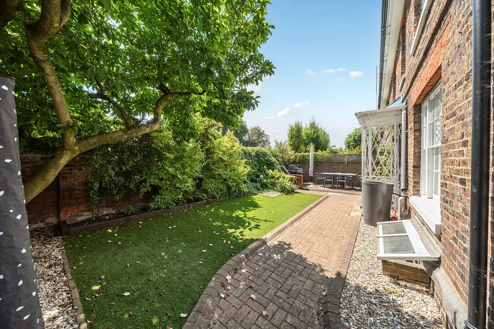 Fore Street, Hertford, SG14 photo 5