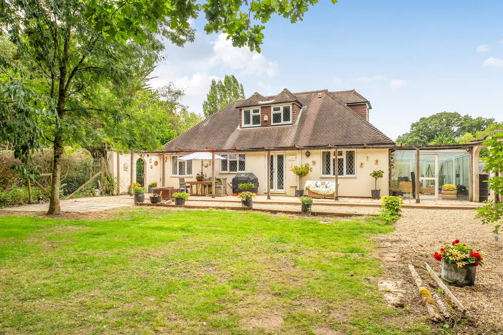 Bury Gate, Pulborough, RH20 photo 3