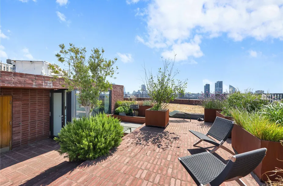 Property Photo 30
