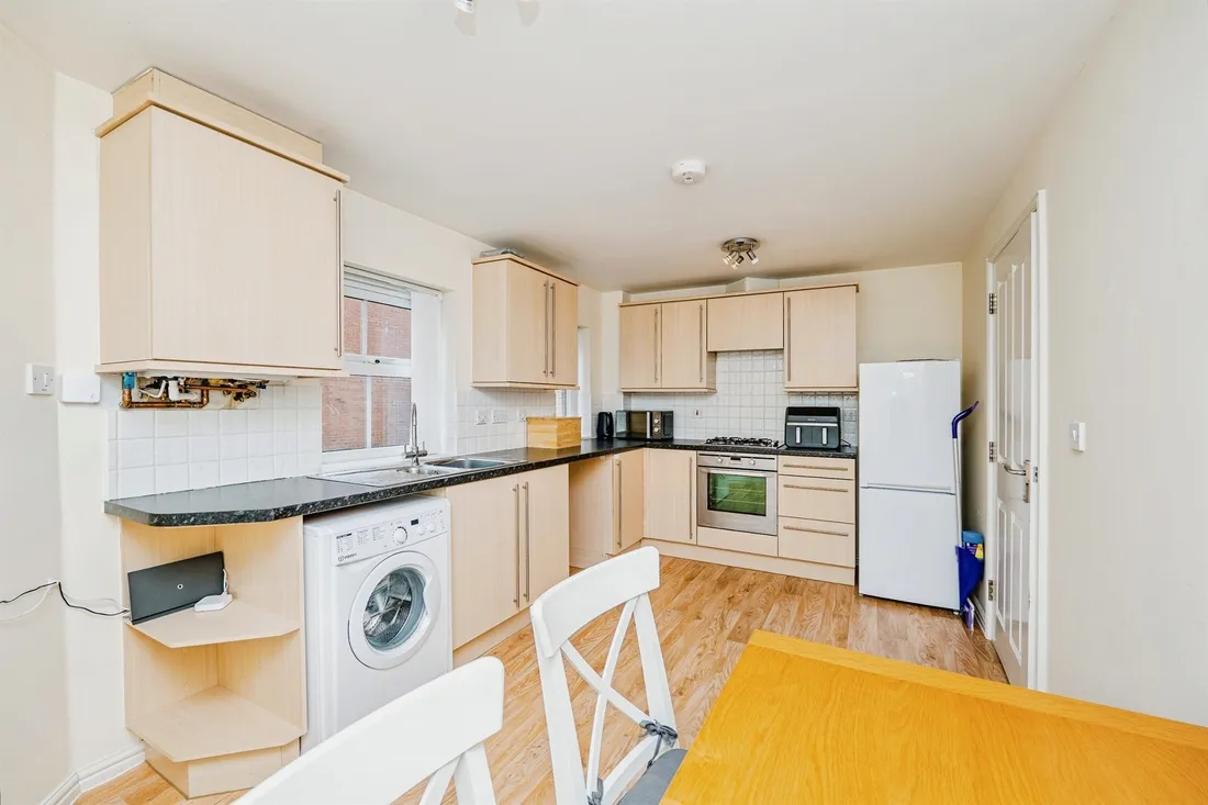 Property photo 6