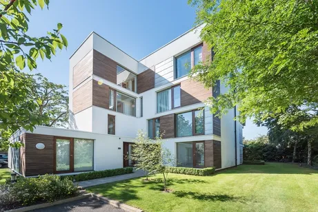 Rivermead Close, Teddington, TW11