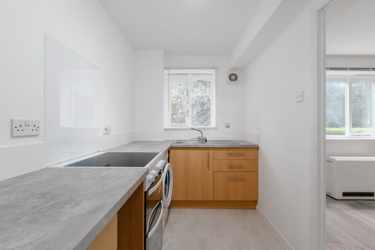 Telegraph Place, E14 photo 3