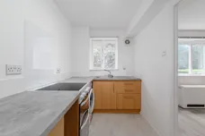 Telegraph Place, E14 photo 3