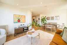 11 Selborne Road London E17 photo 3