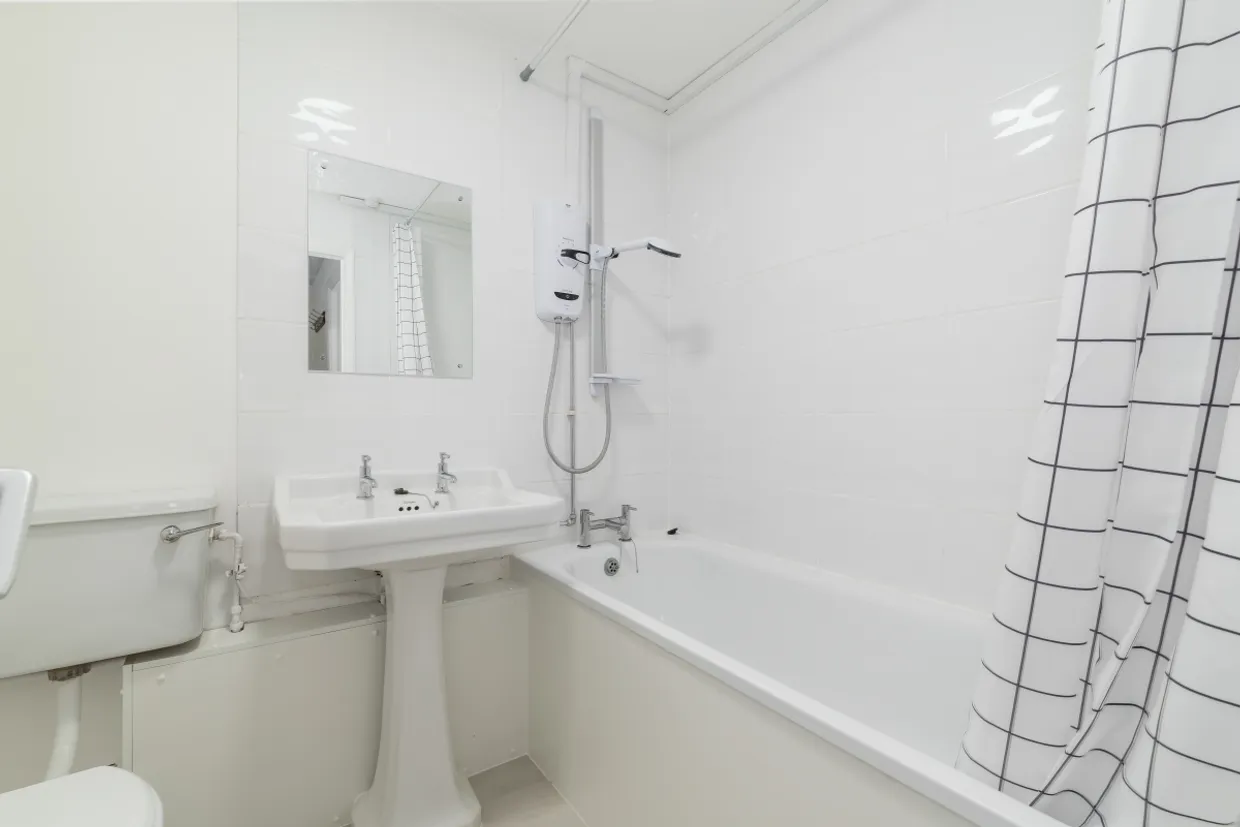 Telegraph Place, E14 photo 5