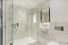 Pinewood Gardens Teddington TW11 photo 7