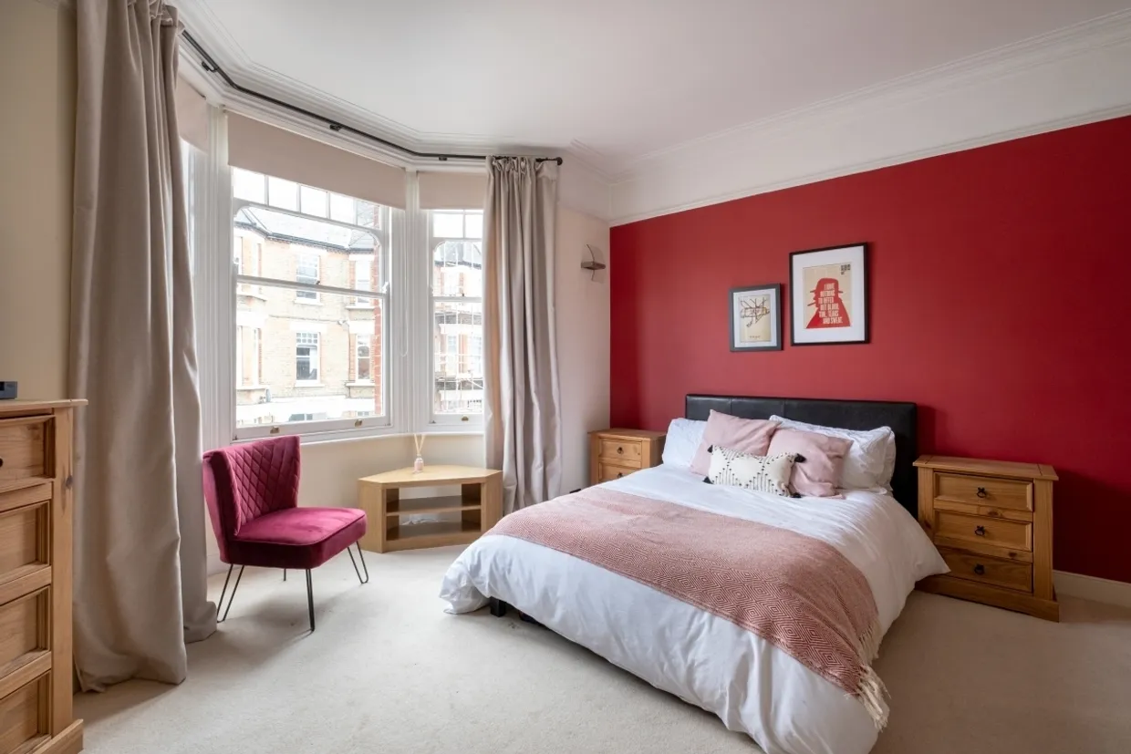 Edgeley Road London SW4 photo 8