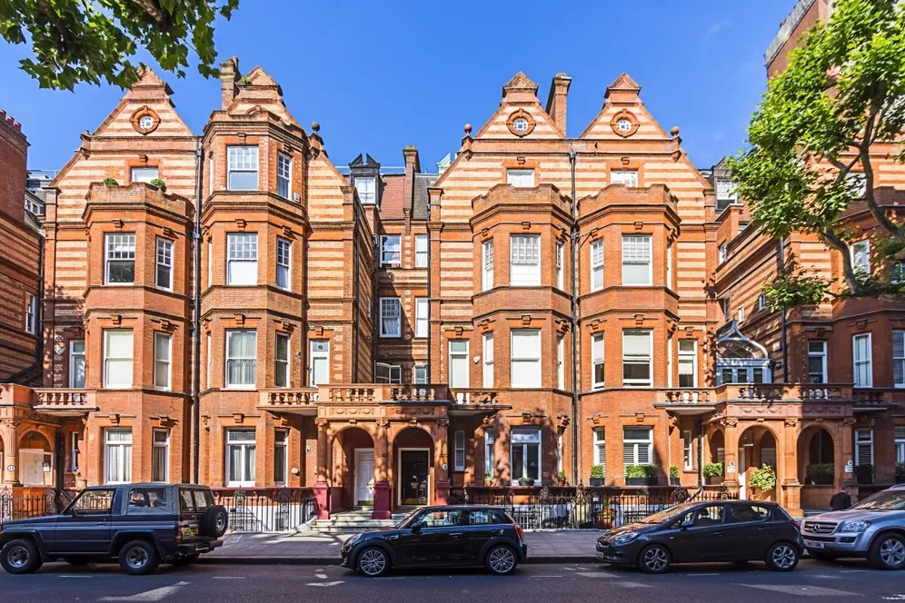 Sloane Gardens Chelsea SW1W photo 13