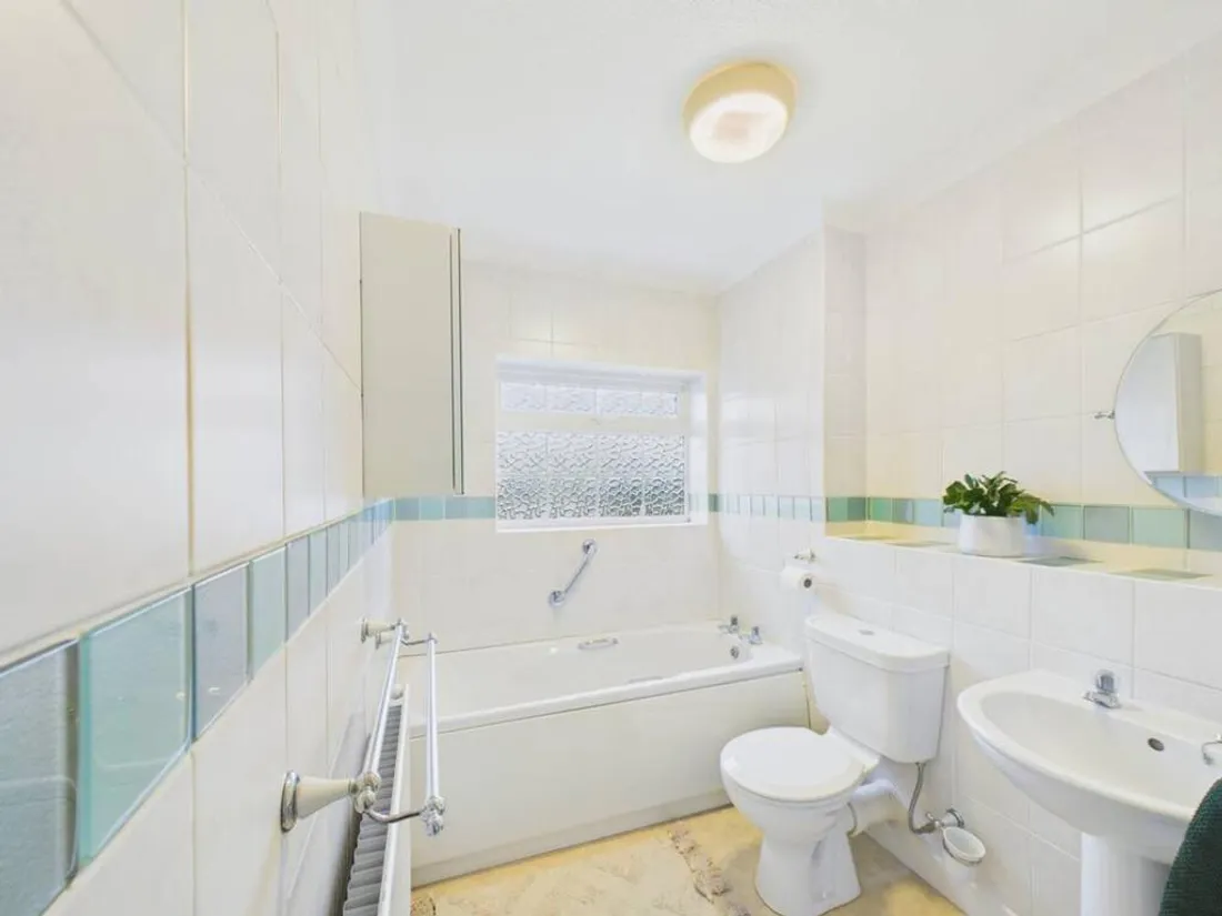 Property photo 17