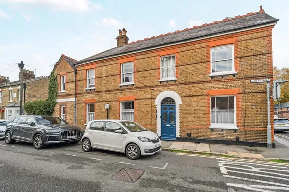 Albany Road Windsor SL4