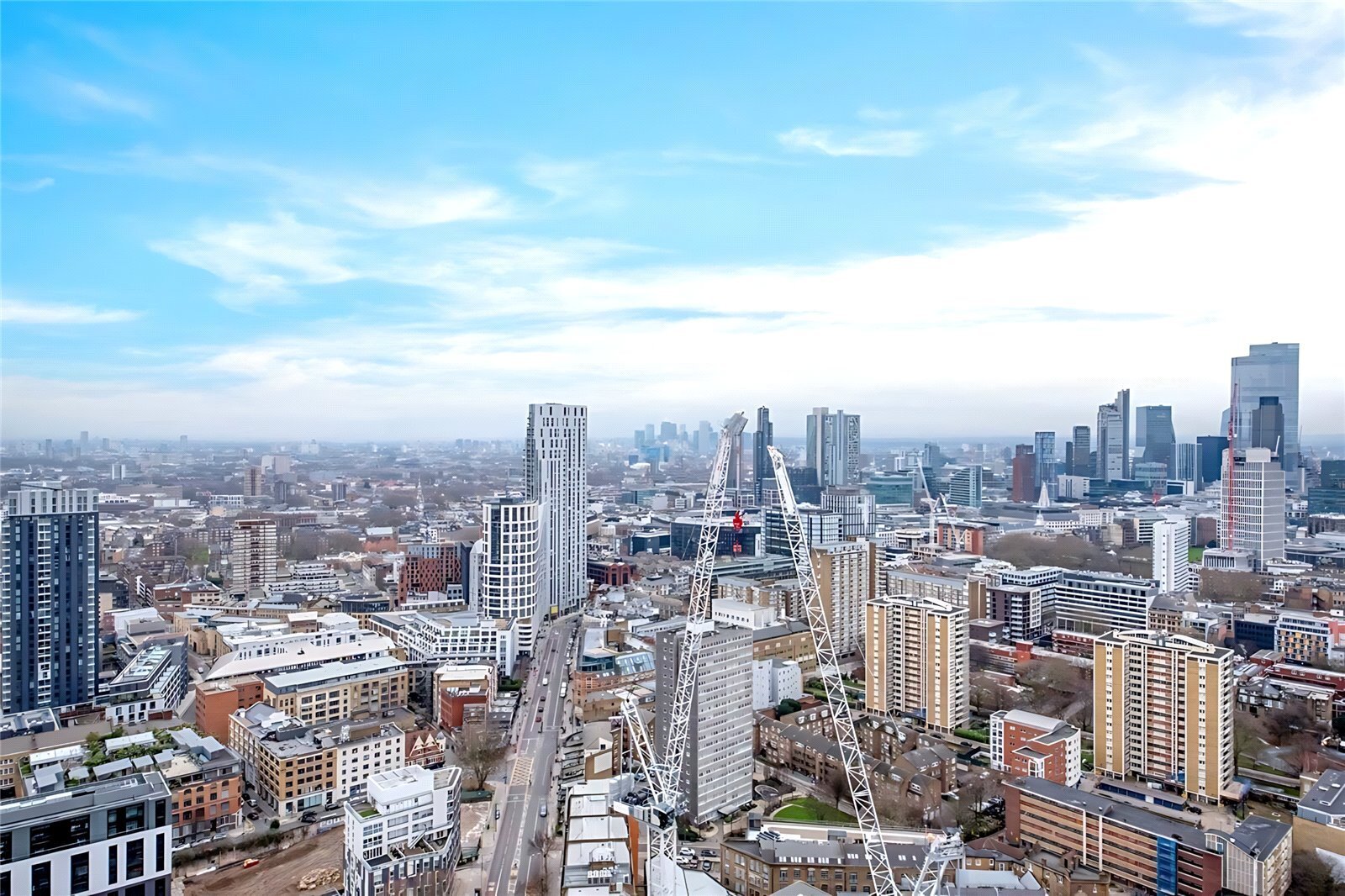 Carrara Tower,, 250 City Road,, Islington, London, EC1V Image 12