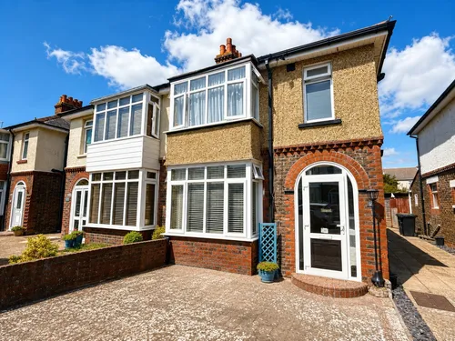 Strathmore Road, Gosportphoto