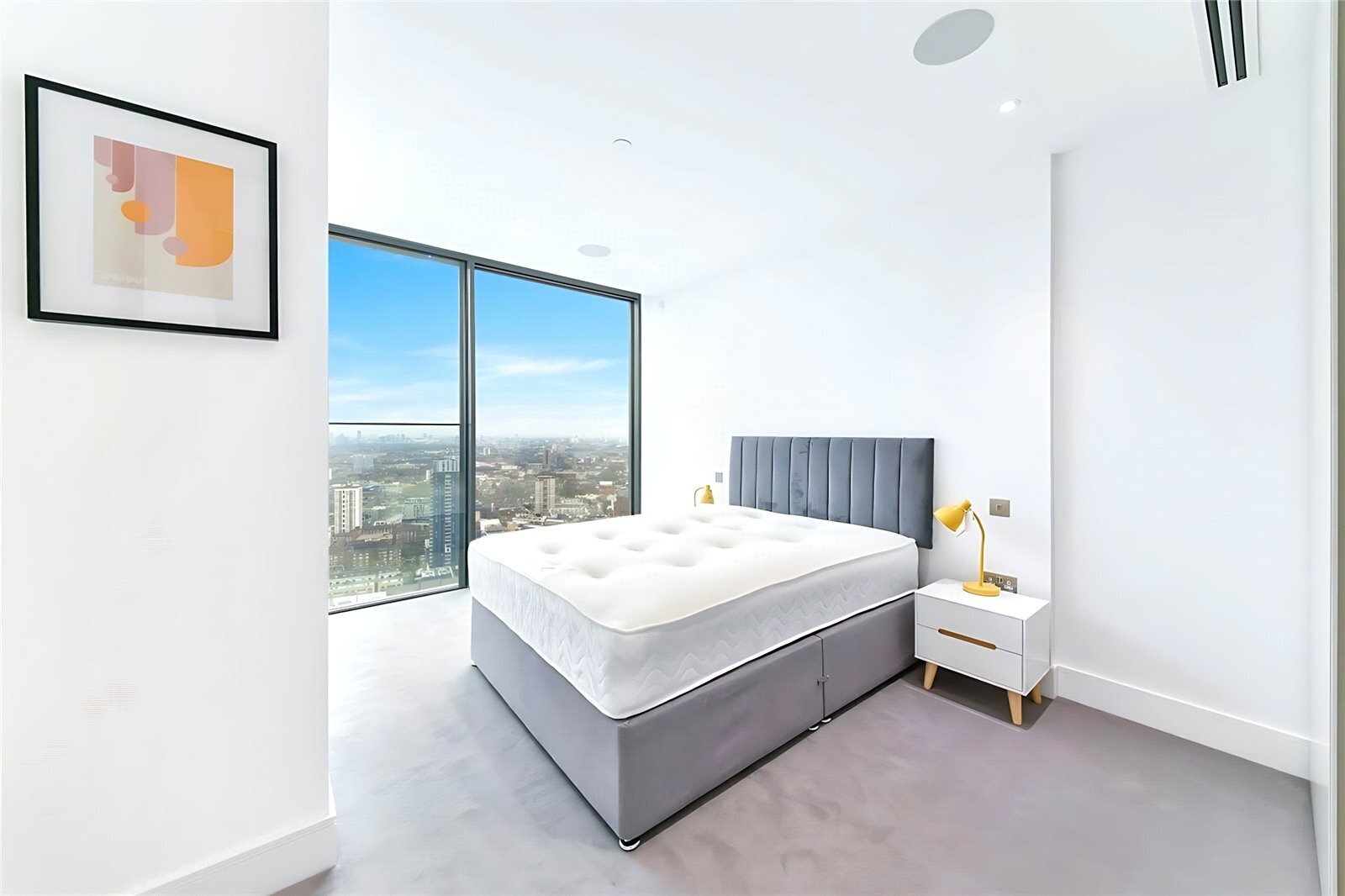 Carrara Tower,, 250 City Road,, Islington, London, EC1V Image 6