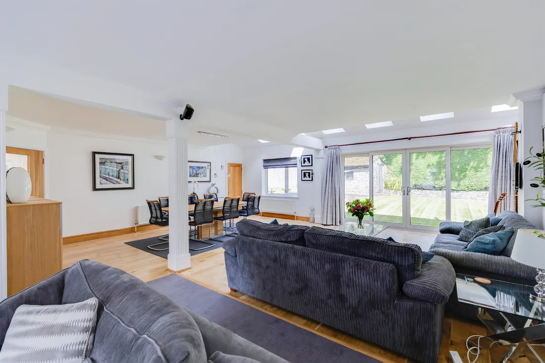 Property photo 32