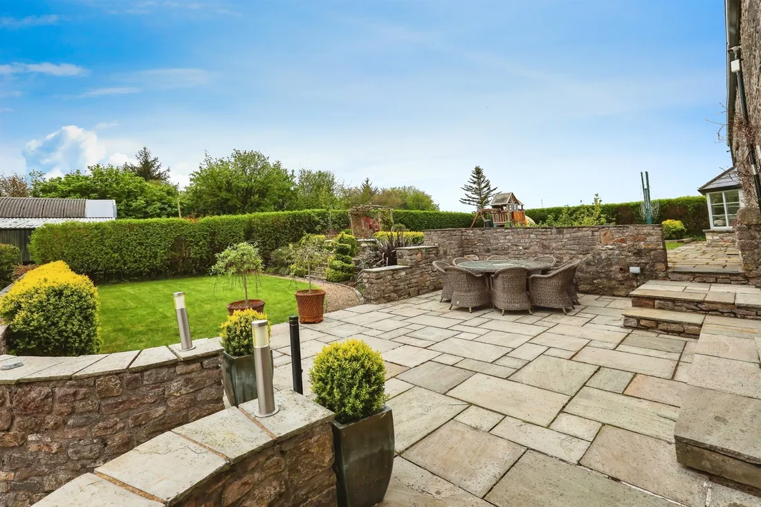 Property photo 9