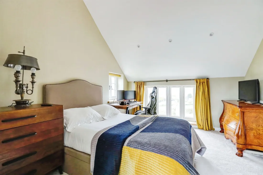 Property photo 24