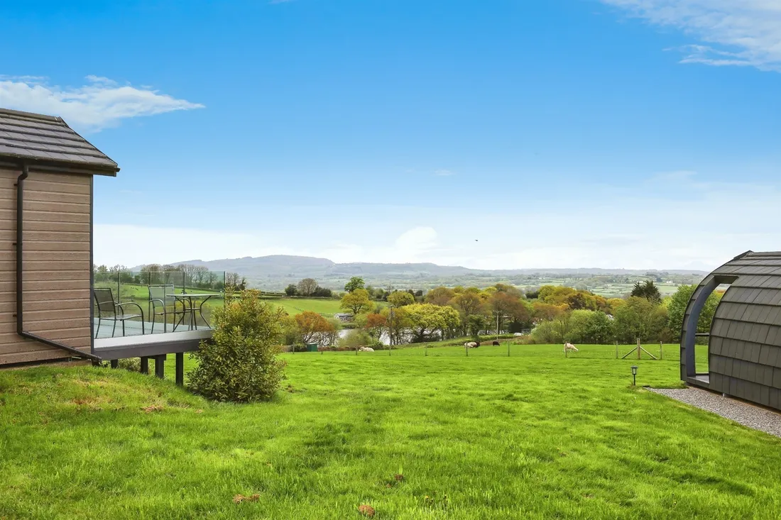 Property photo 28