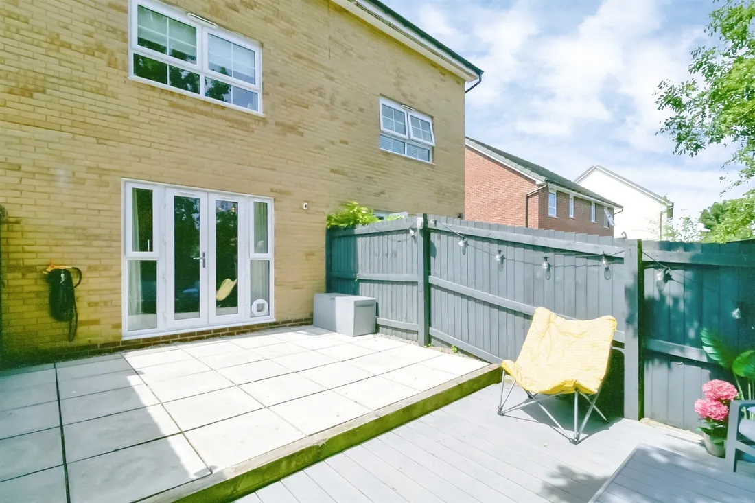 Property photo 8