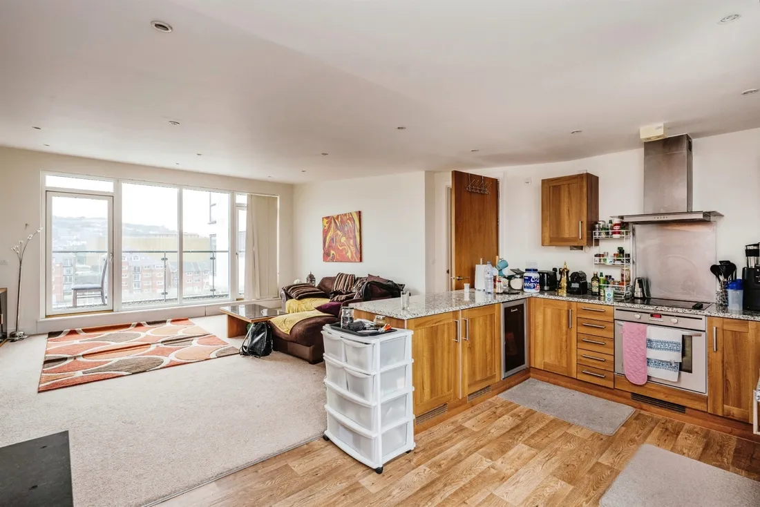 Property photo 9