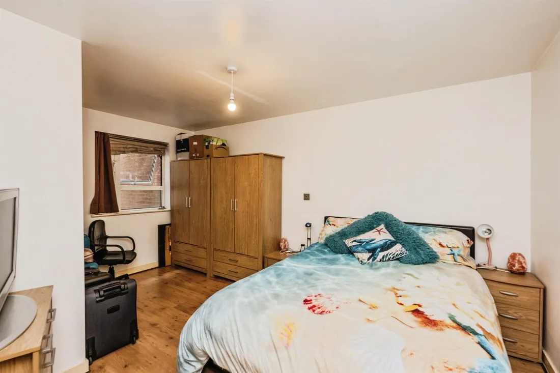 Property photo 8