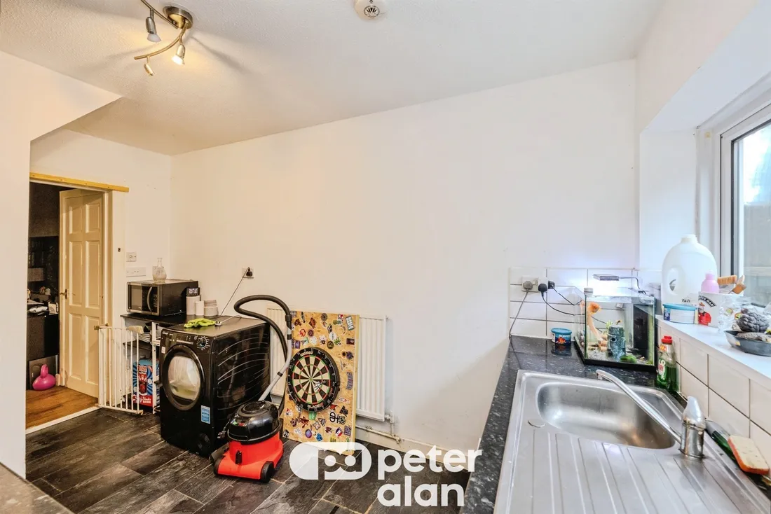 Property photo 28