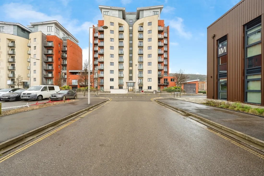 Property photo 17