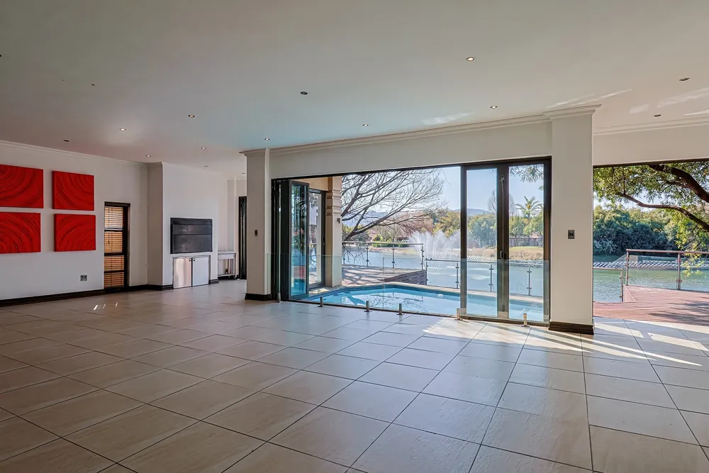 South Africa, North West, Pecanwood Estate, Woodlands Circle, 33