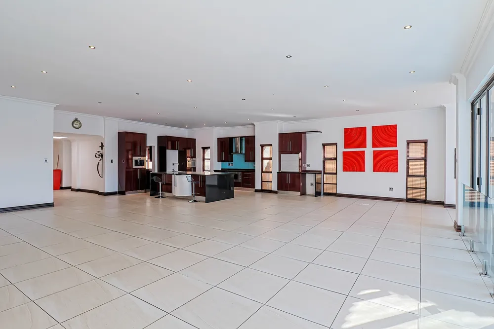South Africa, North West, Pecanwood Estate, Woodlands Circle, 33