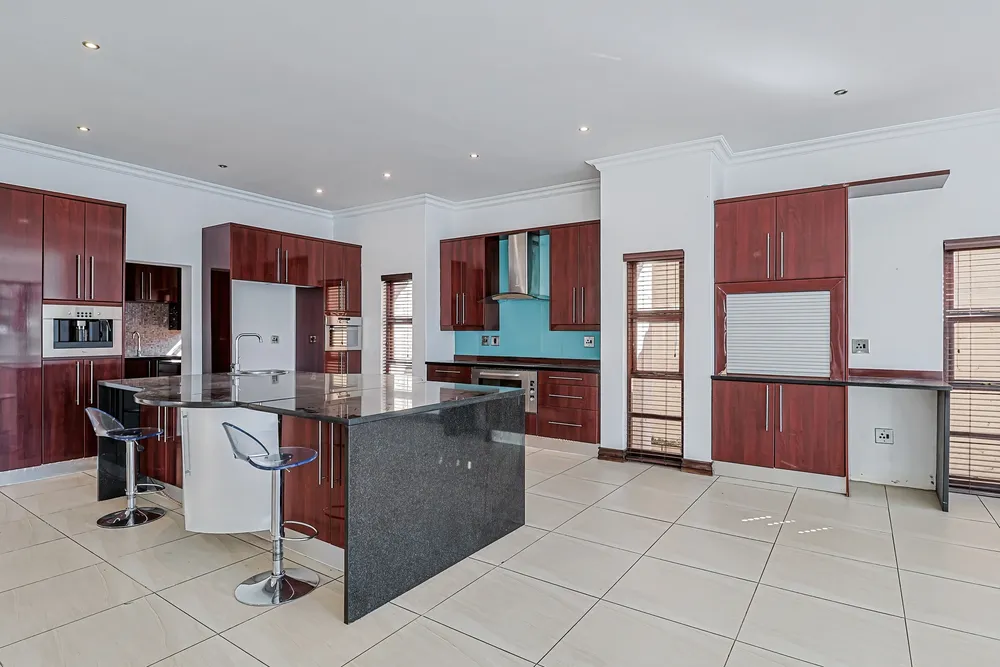 South Africa, North West, Pecanwood Estate, Woodlands Circle, 33