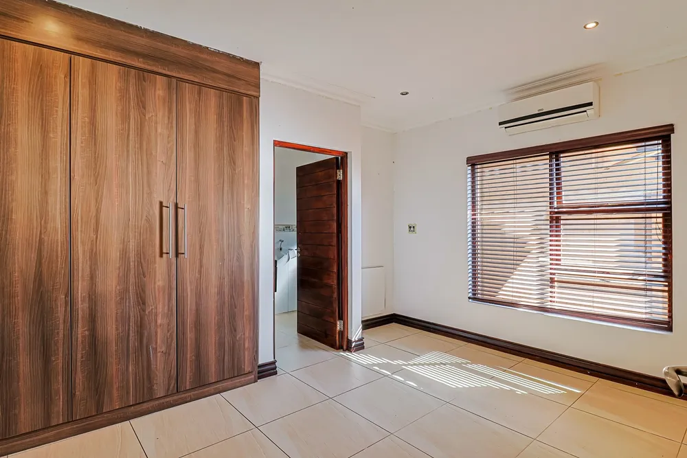 South Africa, North West, Pecanwood Estate, Woodlands Circle, 33