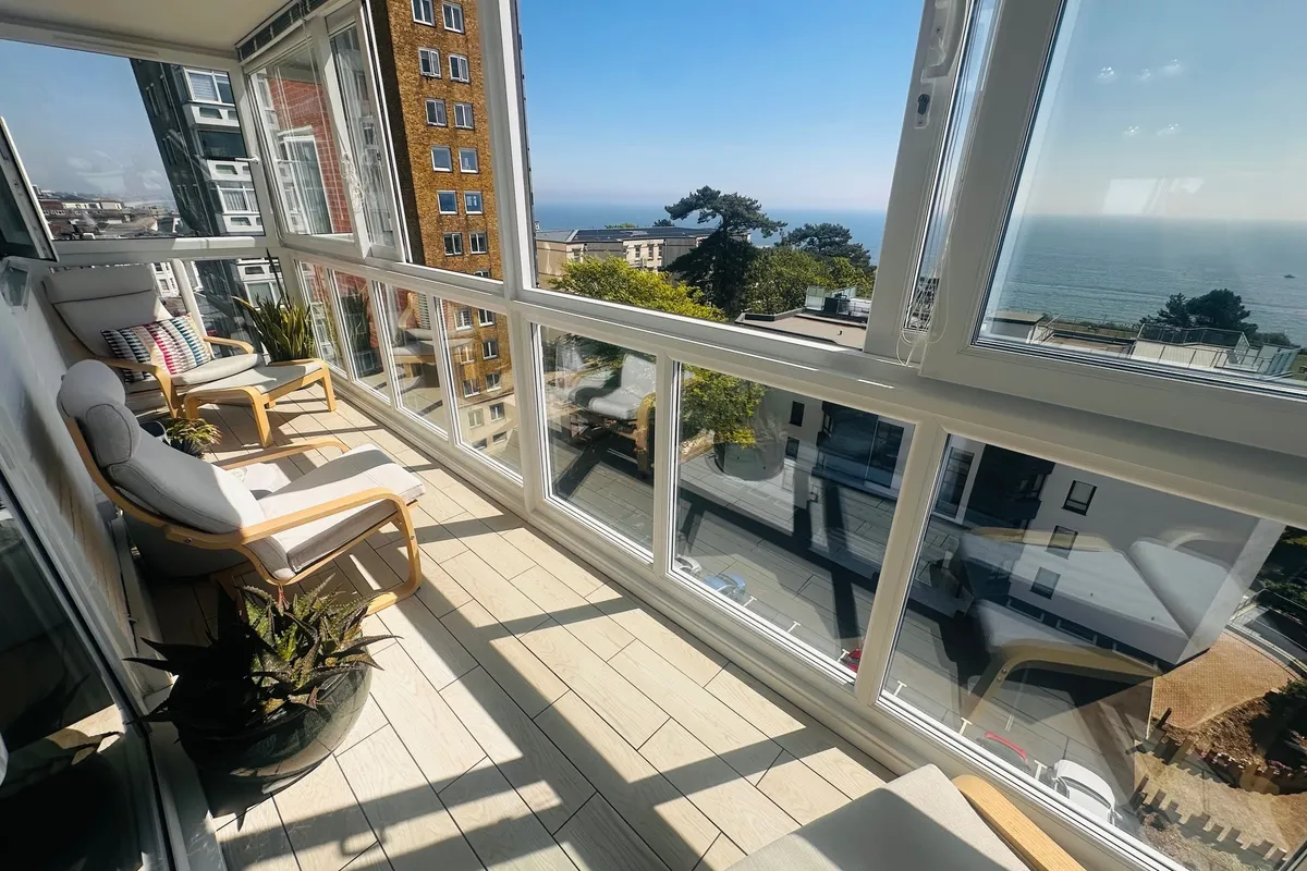West Cliff Road, BOURNEMOUTH