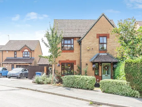 Kingfisher Way, Burton Latimer, Ketteringphoto