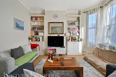 Elspeth Road
