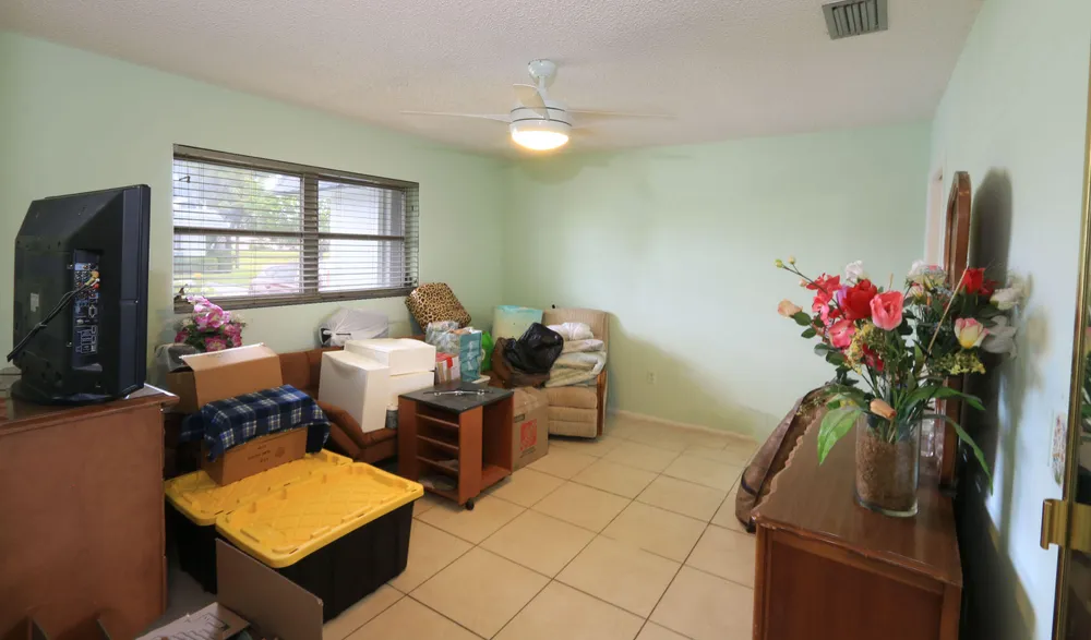 2886 Fernley Dr E, West Palm Beach, FL 33415