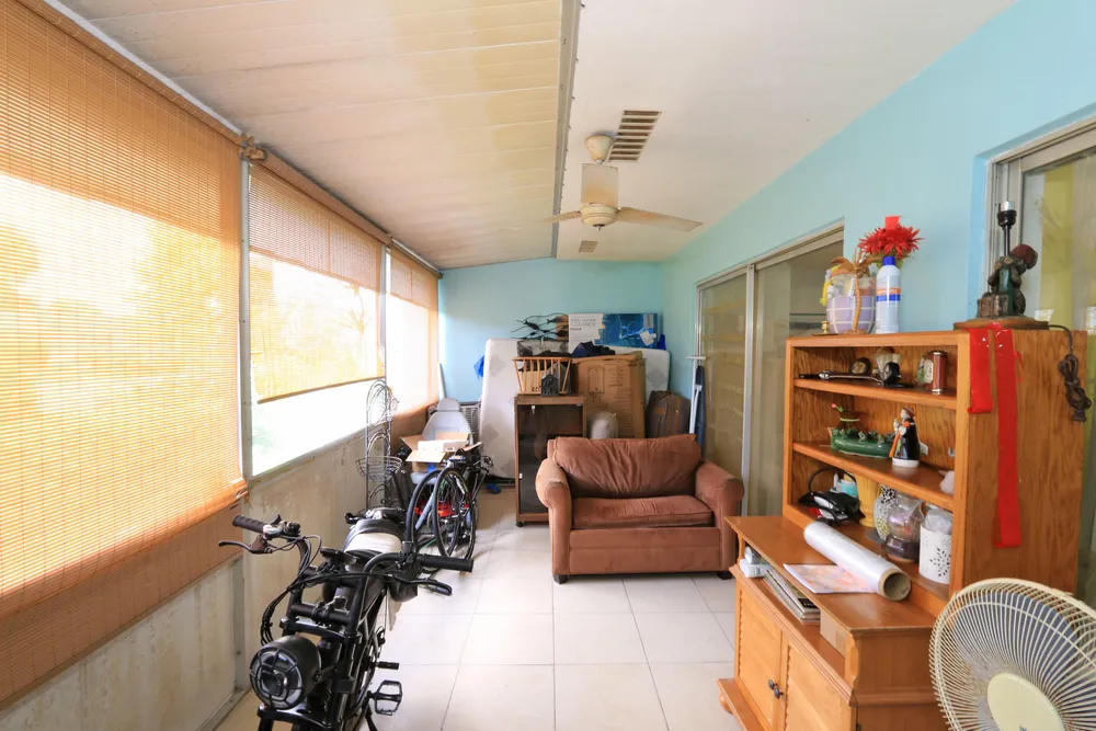 2886 Fernley Dr E, West Palm Beach, FL 33415