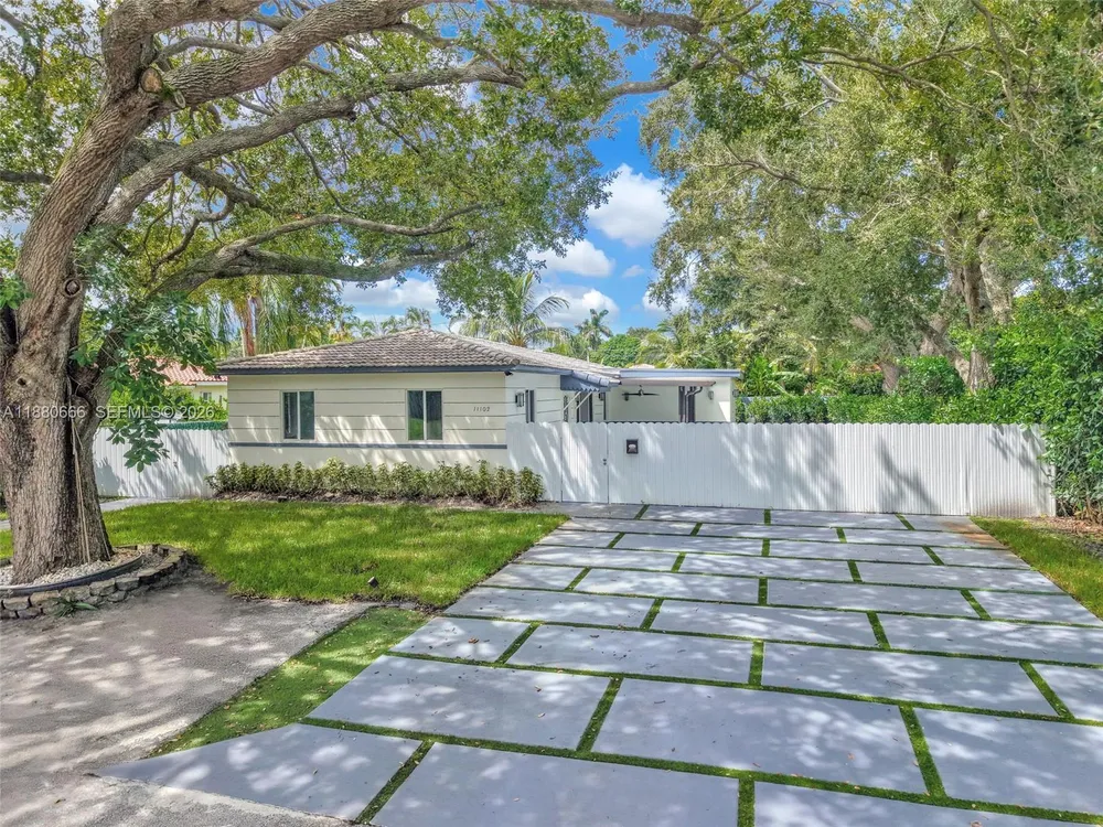 11102 NE 9th Ct, Biscayne Park, FL 33161