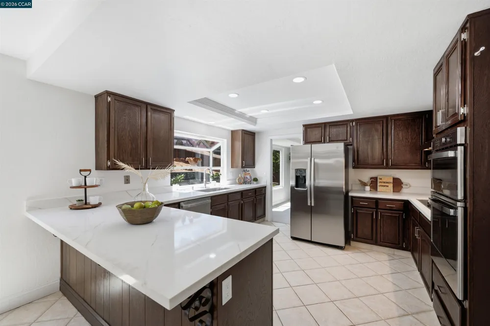 204 Lasso Cir, San Ramon, CA 94583