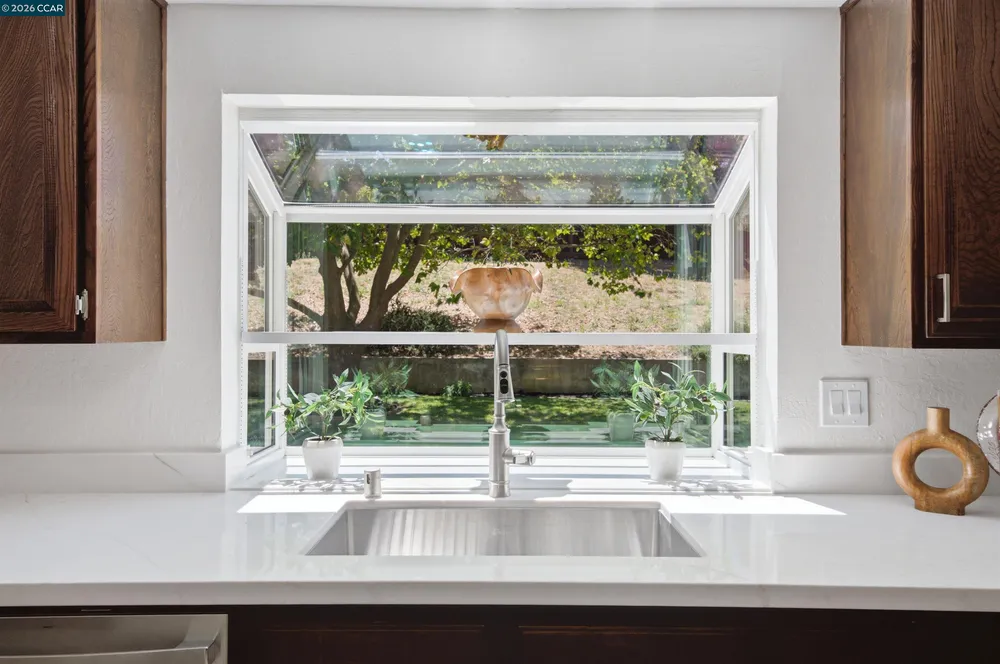 204 Lasso Cir, San Ramon, CA 94583